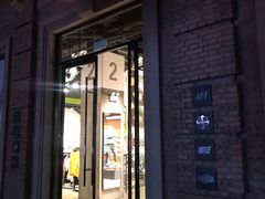 -NIKE武汉品牌体验店