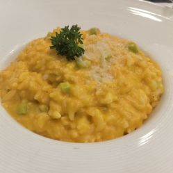 -奈尔宝·儿童乐园·亲子餐厅(长沙运达汇店)