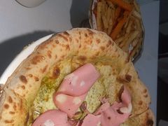 -春树下·树屋花房西餐厅(罍街AS1980店)