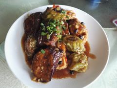 客家让三宝-鲤鱼塘农家山庄