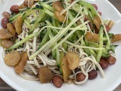 -雪琴面馆富安特色鱼汤面(城中花园店)