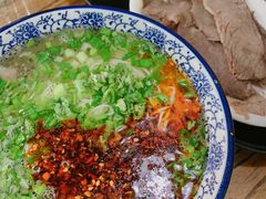 -陇上全荟兰州传统牛肉面(延吉路店)