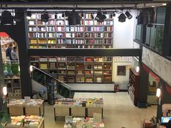-山西图书大厦(建设南路店)