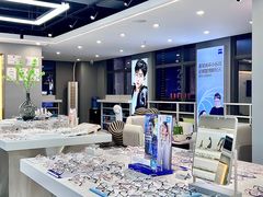 -视野联行眼镜(第一国际店)