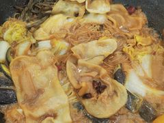 -屯老二农家铁锅炖·行业领军者(梅江店)