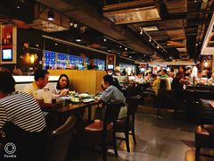 大堂-大头虾越式风味餐厅(光明广场店)