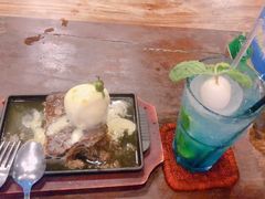 -Naughty Nuri’s Phuket
