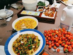 -香山湖家家宴(中山陵店)