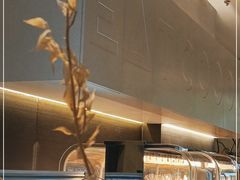 面包甜点陈列柜-烫面包·面包烘焙(绿地缤纷城店)