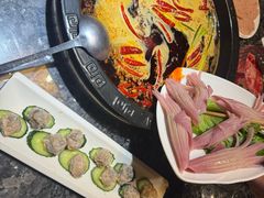-成渝龙火锅(都江堰店)