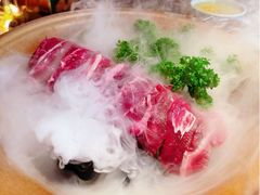-三出山火锅(南京万象天地店)