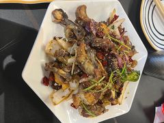 -许哥东北烧烤·铁丳烤串·宫后夹肉(繁花中心店)