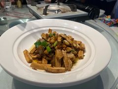 -小隐院子·庭院餐厅(大学城后湖店)
