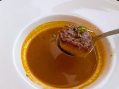 龙虾浓汤配香煎带子-圣丰索菲特·法国餐厅