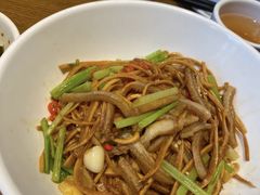 -湘力力小院·鱼汤泡饭(枫林路店)
