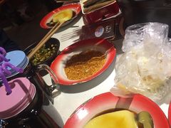 -钢管厂五区小郡肝串串香(滨江店)