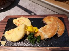 云南特色鲜花饼-滇色蒸汽石锅鱼(京华城店)