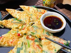 海鲜饼-明洞阿姨·韩式酱蟹烤肉·创意料理(三元桥店)