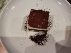 -必胜客(机场路店)