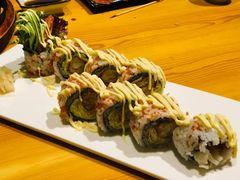 -晶吉·居酒屋·烧鸟·生鱼饭(中山区民主广场店)