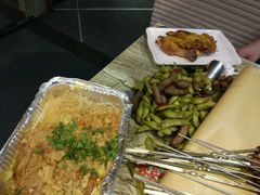 -喝丢一只鞋辣炒海鲜小烧烤(三八广场店)