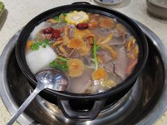 -九寨沟特色牦牛肉汤锅