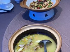 -香山湖渔家大院