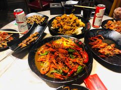 -沪小胖小龙虾(淮海中路旗舰店)