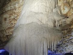 -浮戏山雪花洞风景名胜区