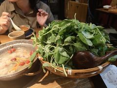 -吃饭皇帝大土家民族菜(正大广场店)