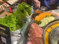 -哈哈碳都·牛肋条无限自助烤肉(台江万达店)