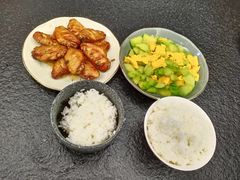 -爱贝尔高端月嫂(母婴护理)