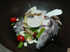 android_upload_pic-咕嘟草帽鱼·牛奶一样的鲜鱼汤(包河万达广场创始店)