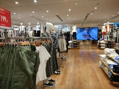 -优衣库(深圳万象天地旗舰店)