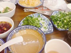 -磁器铜锅涮肉(交大东路店)
