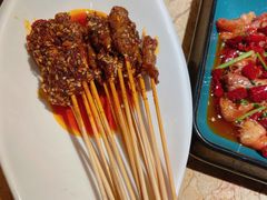 小味一把牛-喝丢一只鞋辣炒海鲜小烧烤(三八广场店)