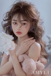 -艾米丽婚纱礼服