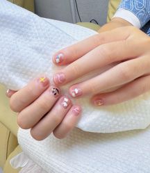 -UU·NAIL美甲美睫專門店