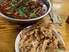 红油焖毛血旺-胖胖板凳面