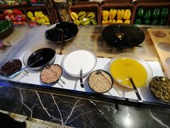 -汤鲜生自助臻选盖碗火锅(福城天虹店)