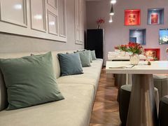 -潮一不贰·法式甜品·生日蛋糕·西式简餐(外滩店)