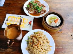 热奶茶-琼海·狮椰美食楼