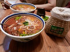 -云阿蛮云南生烫牛肉米线(奉贤路店)