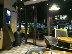 -乐凯撒披萨(东方新世界店)