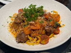 -LESCEDARS Brasserie Bistro香柏树