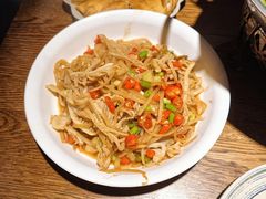 酸萝卜炒千层肚-冯三孃跷脚牛肉(湖滨直营店)