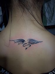 点击看大图 -雲艺刺青·洗纹身