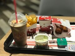 -肯德基(中纬店)