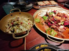 新疆大盘鸡-楼兰新疆主题餐厅(悠方店)