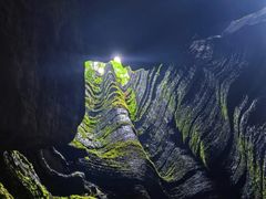 -梭布垭石林景区